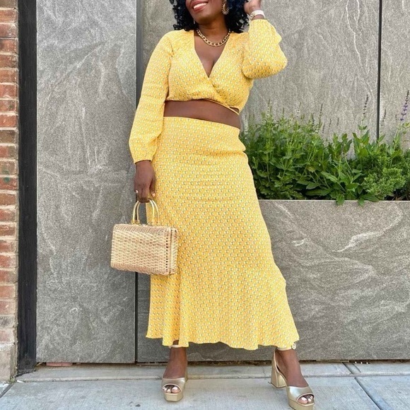 NWT RHODE Dainty Lotus Print Wrap Top and Midi Skirt Set Size Small - Picture 9 of 11